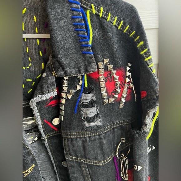 FRANKA Denim House - Oversized Jean Jacket in Black Wash - Picture 2 of 6